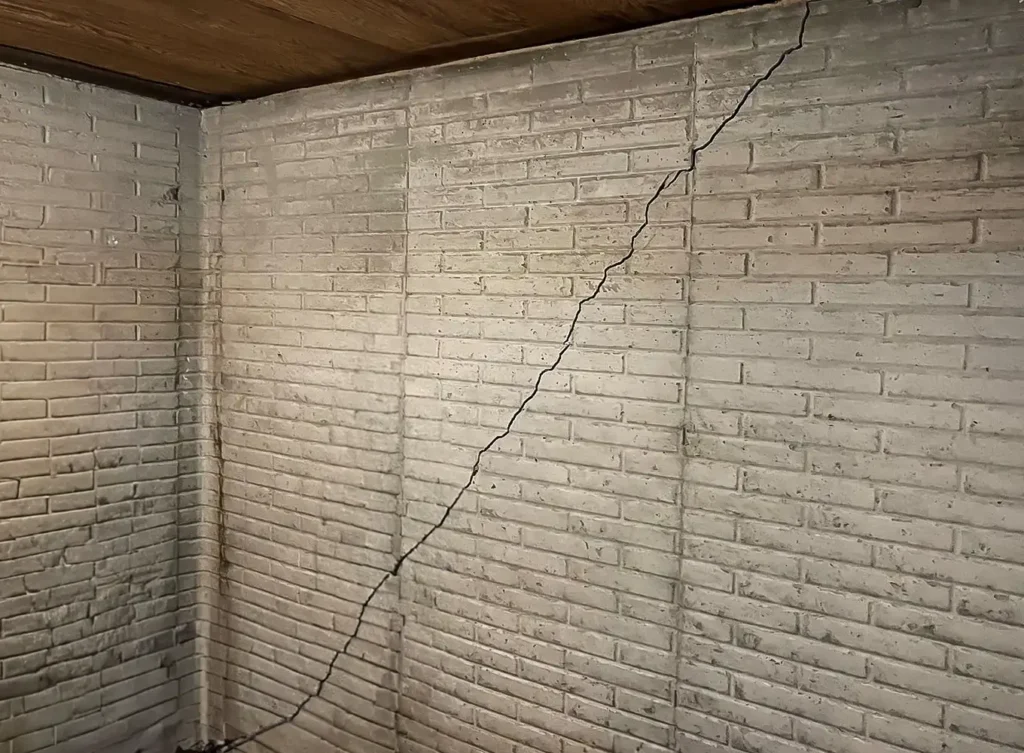 foundation crack repair springfield il